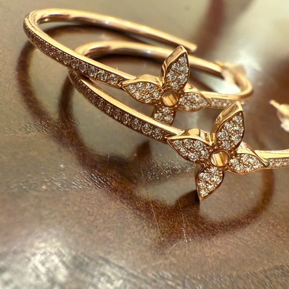 LV 18k gold and diamonds earrings - Picture 3 of 7